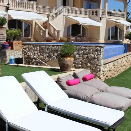 Nyaraló Luxuryy Pool *